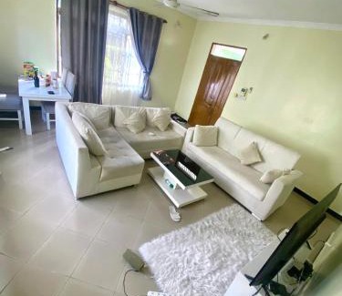 Dar es Salaam House | A private self contained room in a shared house