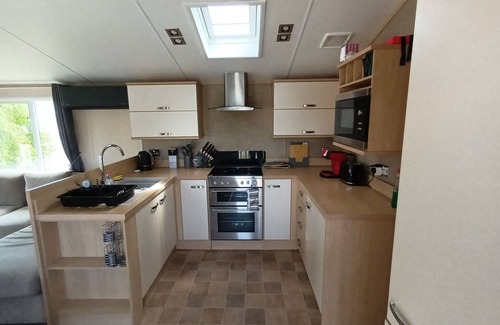 Westmarsh House | A rare and cosy air-conditioned caravan based on a beautiful family-owned site