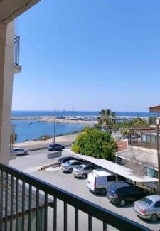 Zygi Apartment | A separate room with a shared bathroom and 50 meters from the sea