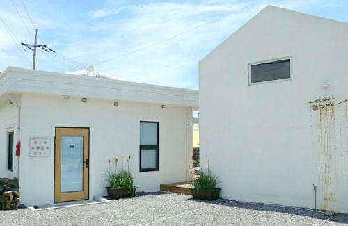 Jungmun House | A shell in Jeju