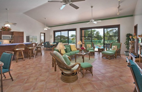 Monte Villa | A Slice of Heaven at Villa Escapar: Lap Pool, A/C, and Views of Hart Bay and Chocolate Hole