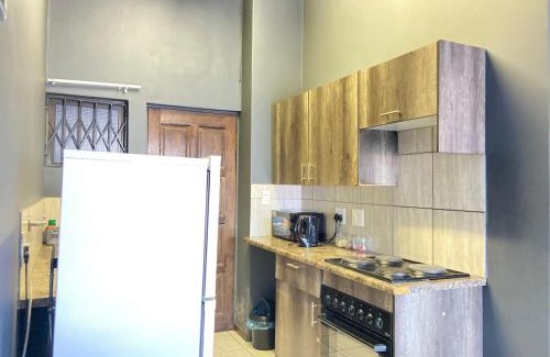 Kempton Park Apartment | A spacious 2bedrooms apartment in the heart of Kempton Park