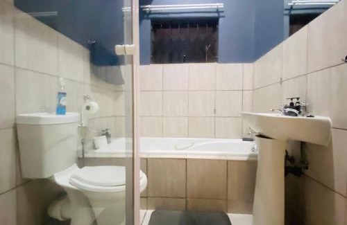 Kempton Park Apartment | A spacious 2bedrooms apartment in the heart of Kempton Park