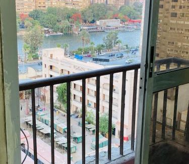 Agouza Apartment | A splendid view on the Nile