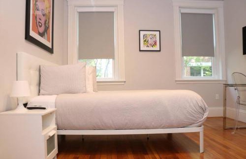 Griggs Park Apartment | A Stylish Stay w/a Queen Bed, Heated Floors. #15