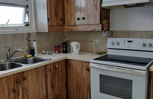 Bayville Apartment | A super secure home from home for the discerning traveller to relax in.