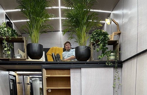 Tromso Cottage | A uniqe arctic glamping experience in one of the worlds best aurora hotspots