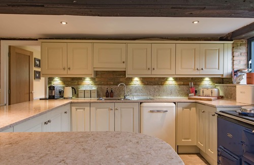 Martin House | A wonderful luxurious large family home sleeping 12 with a huge garden and a swimming pool