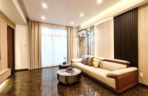 Takadanobaba Apartment | A1 Shinjuku JR St 8 mins 4 bedrooms and 1 living room 2bathrooms 2toilets Max 12P Direct to Shinjuku Ueno Ginza Shibuya Ikebukuro Yoyogi Shinagawa 新宿区 高田马场车站8分钟 4室1厅2浴室2卫生间 最大12人