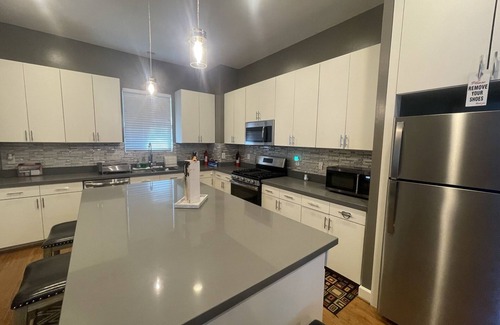 South Central Houston House | A2Z STARSKY VILLA - near Houston downtown and Medical Center