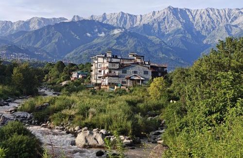 Sheehla Apartment | Aachman Riviera Resort Dharamshala- A river facing rooms with balcony