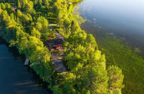 Kuusamo Ski Chalet | Aamun Kajo