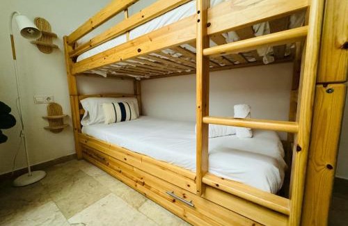 Valencia City Centre Apartment | ABAT 1 Cool & Wide Flat next to the Cathedral
