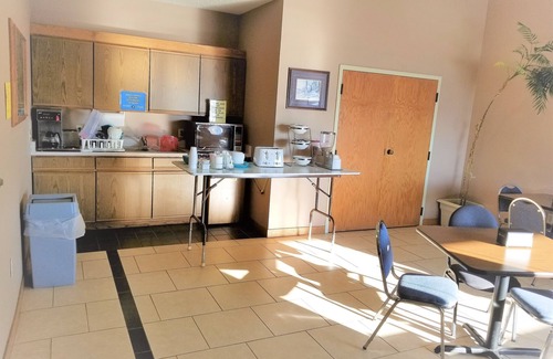 Abbotsford Hotel | Abby Inn