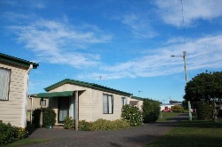 East Devonport Resort | Abel Tasman Cabins Devonport
