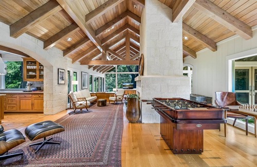 Lakeshore Addition House | Above Timeless I Waterfront I Lake Austin I Events I Pool&Spa I Services