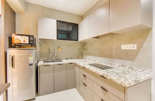 Aundh Hotel | Abssolute Homtel - Rooms and Suites