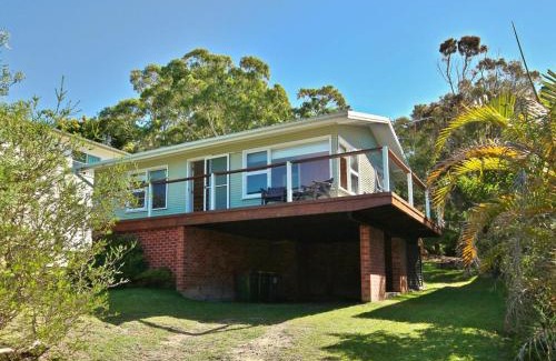 Hyams Beach House | Acacia Cottage at Hyams Beach