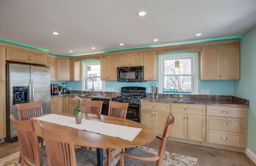 Newburyport House | Accepting 2025 Bookings - Modern Expansive Beach Front Ocean View