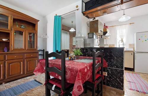 Antigua Apartment | Accessible Holiday Apartment "Majada Blanca' with Mountain View, Terrace & Wi-Fi