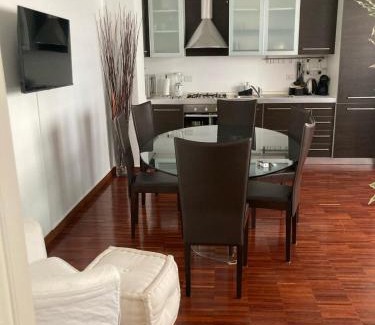 Simonetta Apartment | Accomodo MIT51 Trivano Cenisio