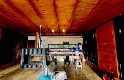 Bajos de Lircay Cottage | Acogedora cabaña frente lago Colbun