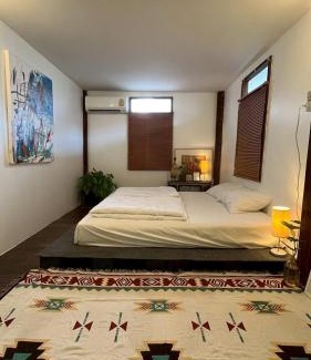 Samoeng House | Addict House A Homely Space in the Old Town with an Art Studio