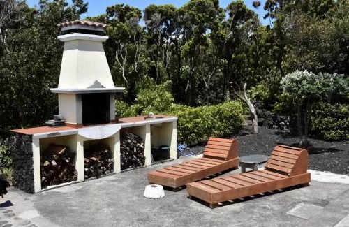 Madalena House | Adega Mourato