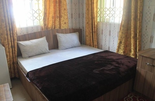 Kasoa Hotel | Adinkra City Hotel