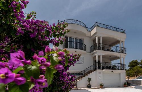 Slatine Apartment | Adria Beach House - Lavendar