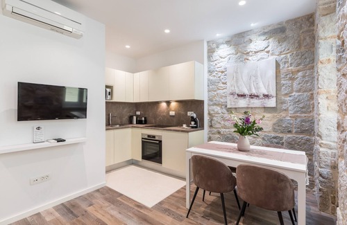 Old Town Apartment | Adriatik Lux Teatro 1