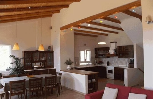 Marathon Villa | Aeolos Villa Overlooking the Sparkling Waters of the Aegean