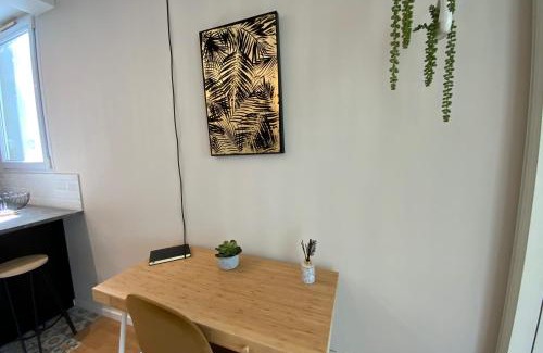 Estanove House | Aesthetics - 2 bedrooms and secure parking!