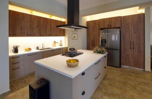Melissopetra Villa | Aether Panorama Pool Retreat