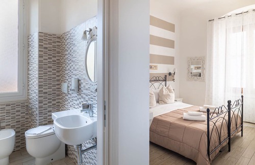 La Spezia Historic Centre House | Affittacamere Lunamar