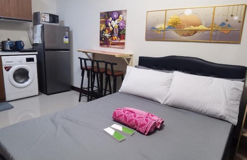 Lapu-Lapu Apartment | Affordable Condo w/Pool, Shower Heater & Wi-Fi