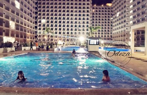 Lapu-Lapu Apartment | Affordable Condo w/Pool, Shower Heater & Wi-Fi