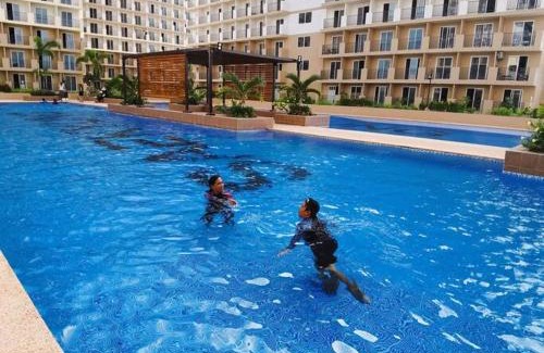 Lapu-Lapu Apartment | Affordable Condo w/Wi-Fi, Pool & Shower Heater