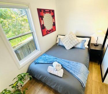 Manly Vale Apartment | Affordable Luxury Stay Near Manly Beach