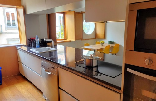 Braga Apartment | Afonso Henriques - 2-bedroom apartment 100m from Braga Cathedral
