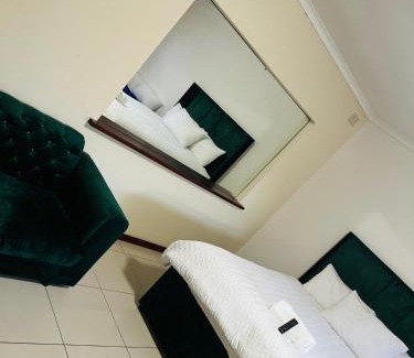 Goodwood Bed & Breakfast | AFRICAN HAVEN GUEST HOUSE BnB GOODWOOD