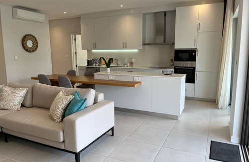 Pointe aux Canonniers Apartment | Agalega: 2Ch/SDB luxury apartment 2 min from the beach