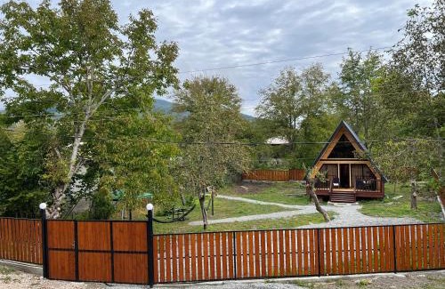 Ambrolauri Apartment | Agaruka Cabin Racha