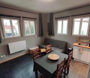 Chalons-en-Champagne Apartment | Agréable appartement "LE COLIBRI"