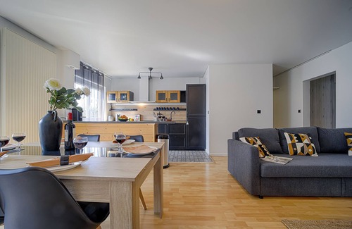 Le Bouscat Apartment | Agréable Appartement Idéalement Situé au Pied du Tramway