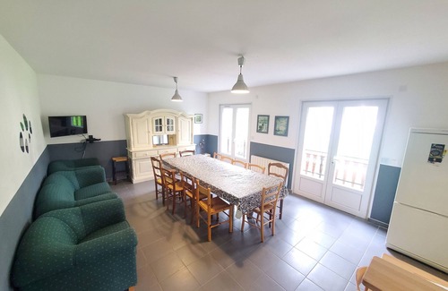 Jassat Ski Chalet | AGREABLE CHALET * proche du Lac Chambon