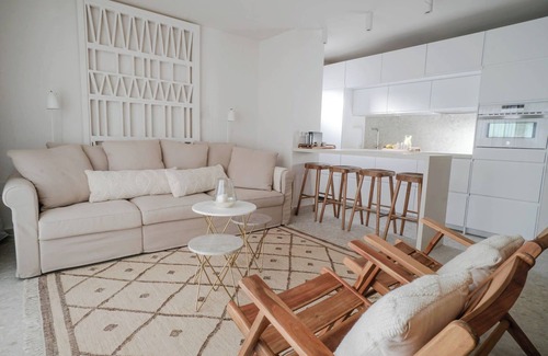 San Agustin Apartment | Agustino Beach Suites San Agustin