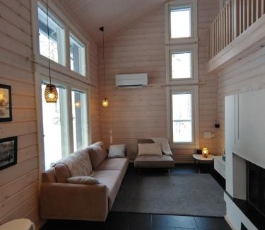 Syote Villa | Aihki Pine Cottage, Iso-Syöte