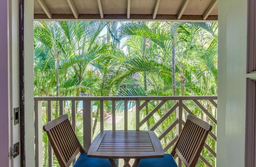 Historic Lahaina Front Street Apartment | Aina Nalu D-207