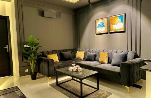 Lahore Apartment | AirHomes By Zameen Opal